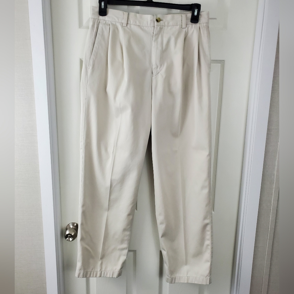 Men's Covington Pleated Khaki Pants